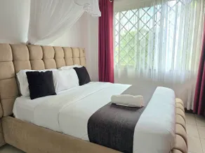 Maries 2 bed all-ensuite with a view, milimani Ksm - Image 4