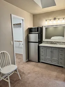 Guest suite studio apartment - Image 2