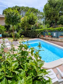 CASTAÑAS VILLA DEI CON PISCINA 9 KM RIVIERA DEL CONERO - Image 4