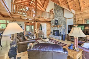 River Access & Game Room: Piney Creek Cabin! - Image 4