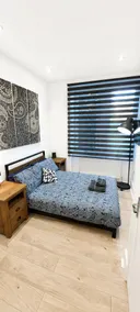 Paisley Pattern Flat West End UWS UNI GLA Glasgow Airport - Image 3