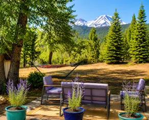 Mt. Shasta is calling-Amazing Views-House of Light - Image 2