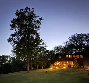 Tranquil Cabin Retreat Near Des Moines - Image 2