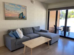 2 Bedroom Garden Apartment - Image 5