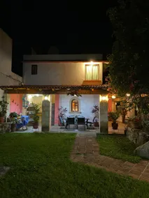 Between Mountains - Family House in Huayápam - Image 4