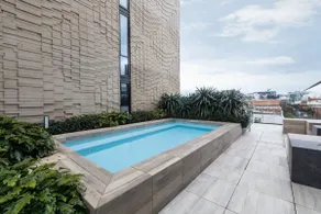 Evergreen Oasis - Poolside Living on Stanley Street - Image 3