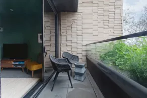 Evergreen Oasis - Poolside Living on Stanley Street - Image 2
