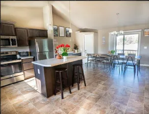 Spacious Omaha Home | Pet-Friendly & Convenient - Image 4