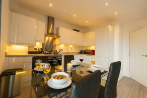 Modern 1BR | Sleeps 4 | Free Parking & Netflix - Image 5
