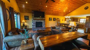 6BR Luxury Escape w/ Indoor Pool Boat Dock Avail - Image 3