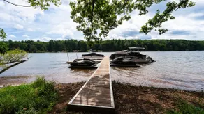 6BR Luxury Escape w/ Indoor Pool Boat Dock Avail - Image 2