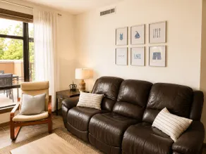 3BR Condo. Huge Deck! Pool Level! - Image 4