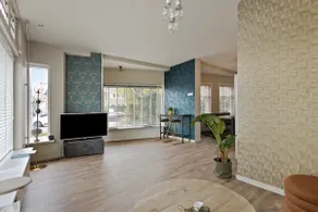 Cozy and bright 1930s house! - Image 4