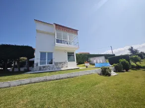 Monteferro, Nigrán, villa with estate - Image 5