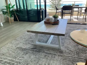 Kirra absolute beachfront luxury apartment - Image 3
