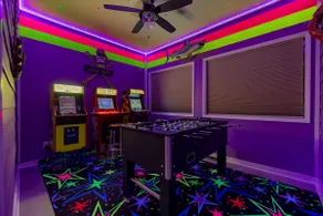 Steps to Beach - Pool, Golf Cart, Arcade, Elevator - Image 2