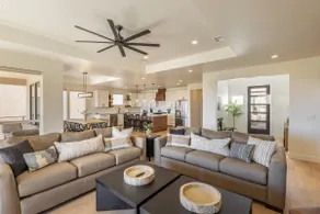 Spacious 6BR Sleeps 14 - 3 King Suites on Hole 1 - Image 3