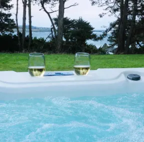 Timbers Suite-Ocean View/Hot Tub/Walk to Headlands - Image 2