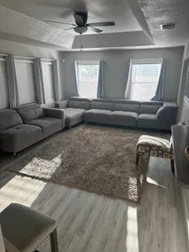Schertz Country Farmhouse on 1 acre with Gameroom - Image 3