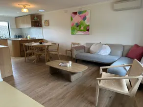 Cosy Cowes Getaway - Near Beach & Penguin Parade - Image 4