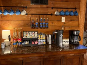 Rustic Cabin with Party dock and game room - Image 5