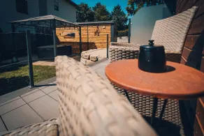 Spa chalet with sauna, whirlpool, gym, e-bike - Image 2