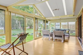 Waterfront Pet Friendly Abode Toukley NSW - Image 4