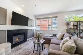 Remodel in Capitol Hill downtown w/2 garage spots - Image 3