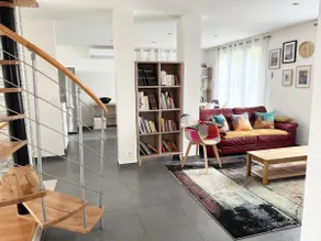 Modern house with A/C, garden, parking, 20 min to Paris - Image 3