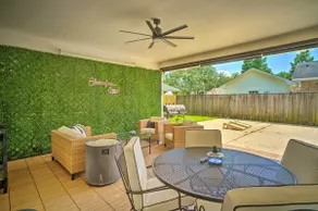 Baton Rouge Game Day House w/ Chic Yard Space - Image 2