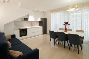 Jacuzzi & Panoramic View | Shaare Zedek Hospital - Image 4