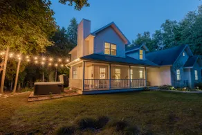 Hot Tub, Family Friendly + 2 King Beds, Game Room, Secluded -Close to SB & Beach - Image 5
