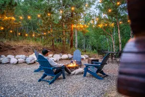 Bailey Bear Haus ~ Cozy Log Cabin + Hot Tub - Image 5