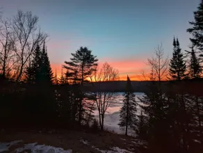 Tranquility on the lake - Image 2