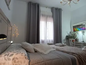 Nice house with a relaxation area and parking - Image 2