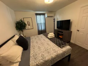 The Summit: Downtown SLC/ Pets OK/ W&D/ Fireplace! - Image 4