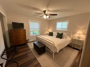 Cozy Crosby Cottage - Image 3