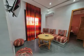 Nice air-conditioned apartment in a quiet location - Image 4