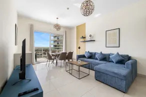 Magnificent Two Bedroom Apartment | Business Bay - Image 3