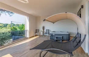 Gorgeous home in Porec - Image 3