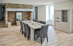 Awesome Home In Ussel With Wifi - Image 4