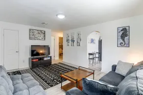 3BR Daytona Oasis! 2 Miles to Beach w/ Studio Apt - Image 4
