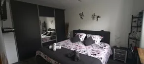 Superb F3 apartment located in the city center. - Image 2