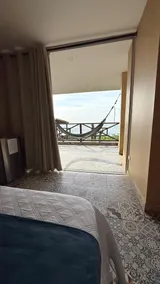 Cabin with Ocean View and Dreamlike Sunsets - Image 5