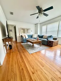Private Bungalow In Peaceful Downtown Lakeland - Image 2