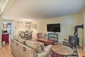 Charming Lambertville Retreat - 1 Mi to River! - Image 4