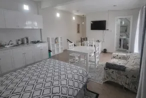 Modern Studio with Wi-Fi and Close to Volcanic Park - Image 4