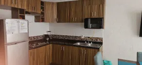 Beautiful and modern apartment with parking - Image 3