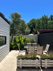 Newly renovated, Kennedy Cottage - close to CBD - Image 5