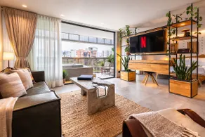 Private Jacuzzi & A/C · Poblado · Prime Location - Image 4